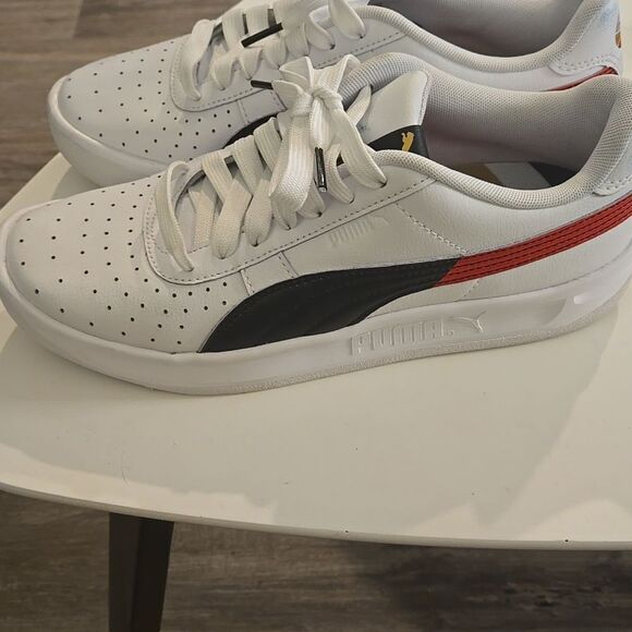 Puma Gv Special White Sneakers with Red and Black Accents - Picture 5 of 10